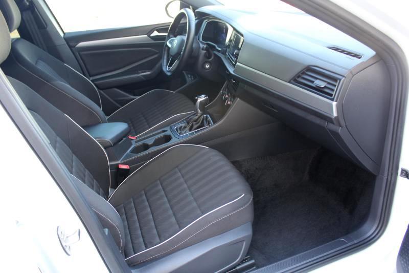 Volkswagen Jetta Sport 2024