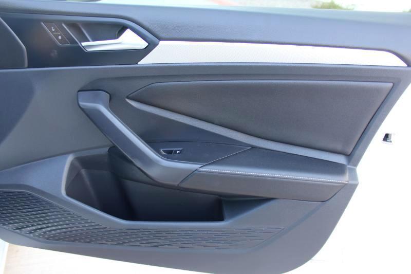 Volkswagen Jetta Sport 2024