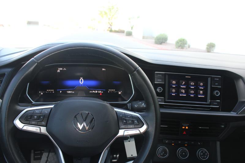 Volkswagen Jetta Sport 2024