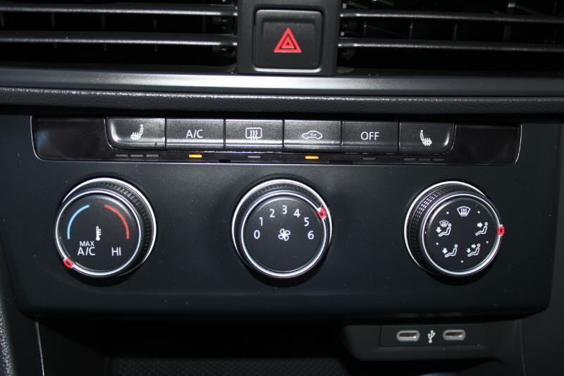 Volkswagen Jetta Sport 2024