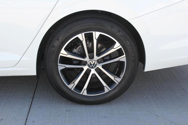 Volkswagen Jetta Sport 2024