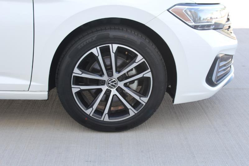 Volkswagen Jetta Sport 2024