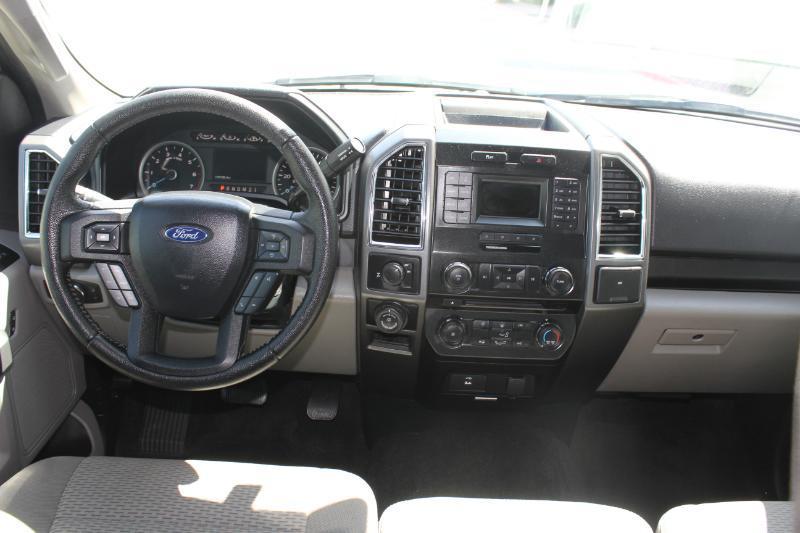 Ford F-150 XLT SuperCrew 2WD 2016