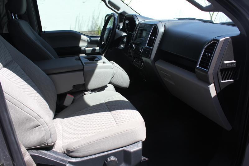 Ford F-150 XLT SuperCrew 2WD 2016