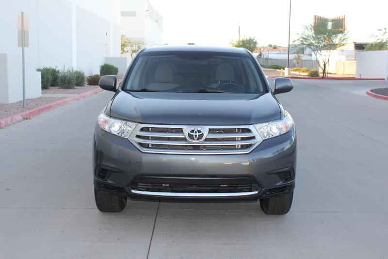 Toyota Highlander  2013