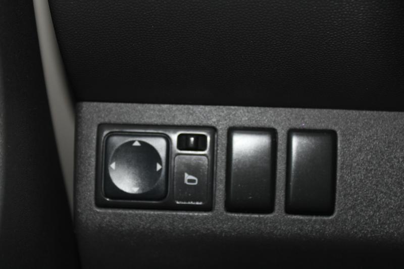 Nissan Xterra S 2WD 2008