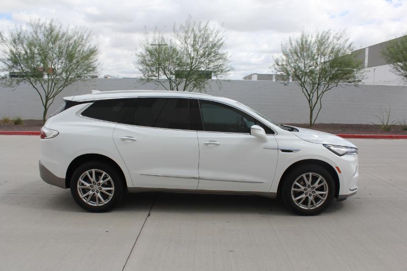 Buick Enclave Essence FWD 2023