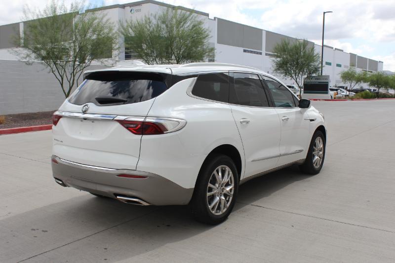 Buick Enclave Essence FWD 2023
