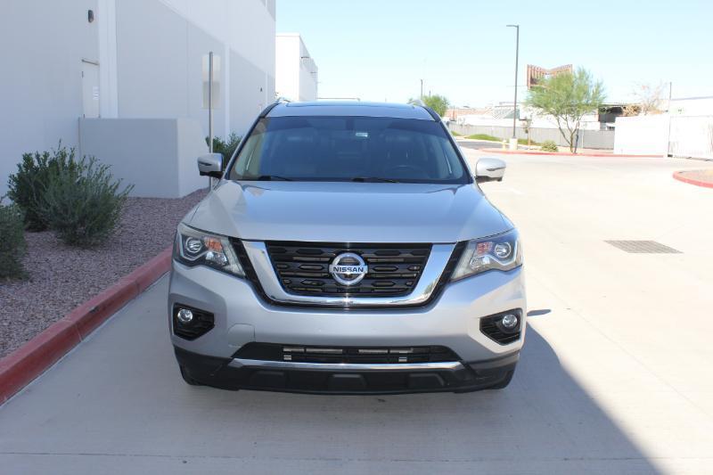 Nissan Pathfinder Platinum 2WD 2018