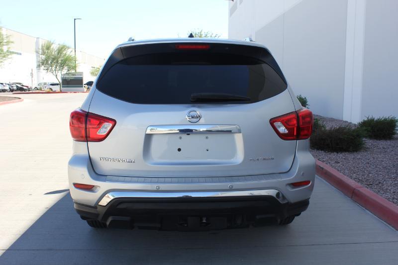 Nissan Pathfinder Platinum 2WD 2018