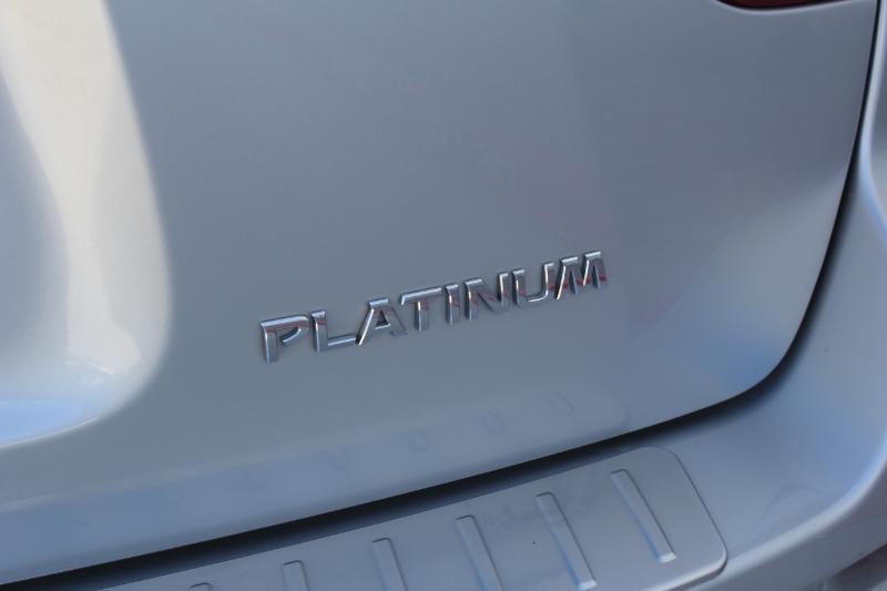 Nissan Pathfinder Platinum 2WD 2018
