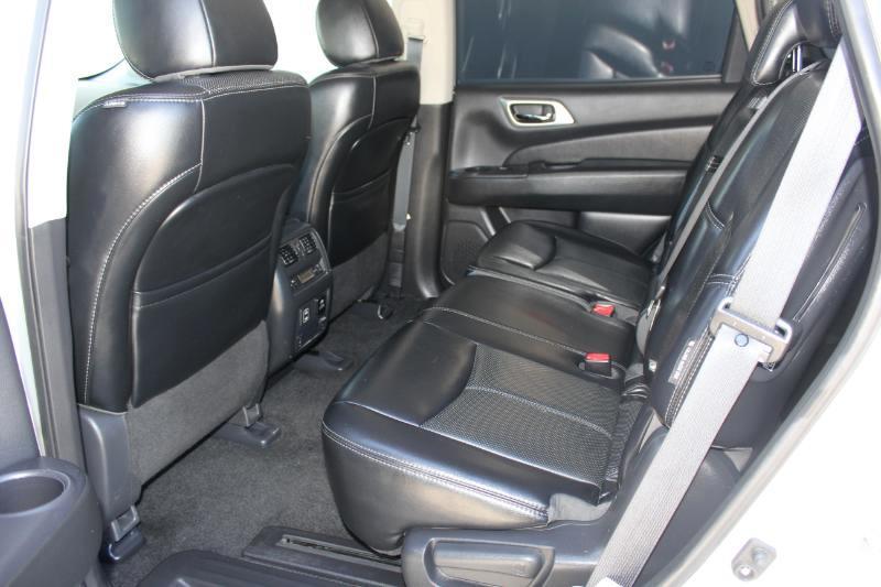 Nissan Pathfinder Platinum 2WD 2018