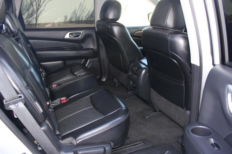 Nissan Pathfinder Platinum 2WD 2018