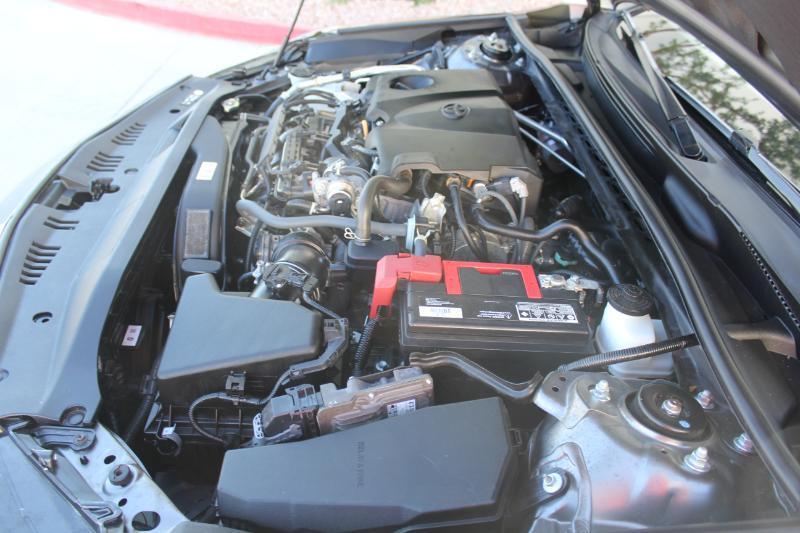 Toyota Camry SE 2023