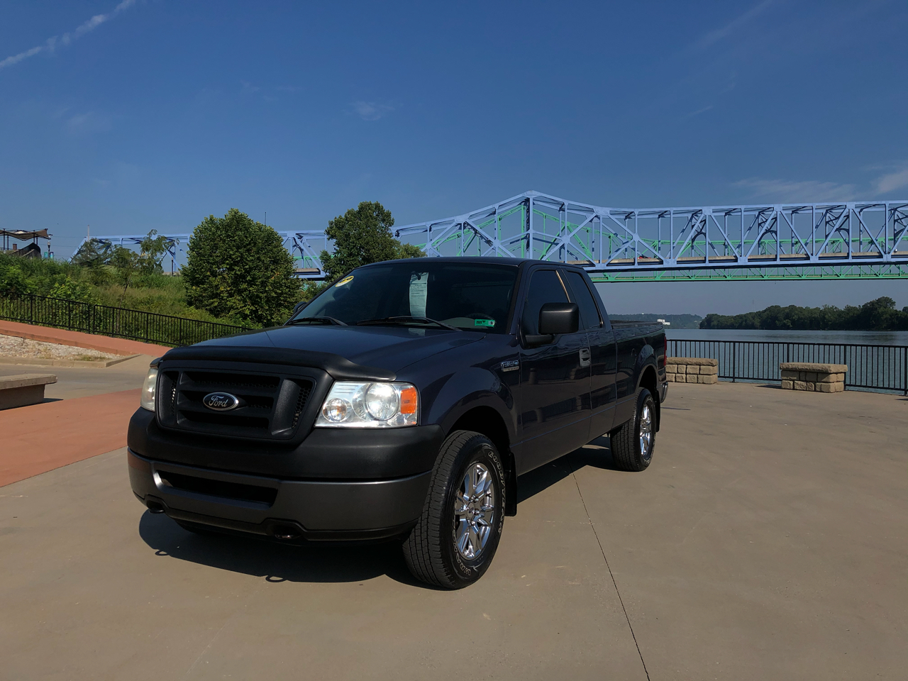 Used 2006 Ford F150 Supercab 133" XLT 4WD for Sale in Barboursville WV