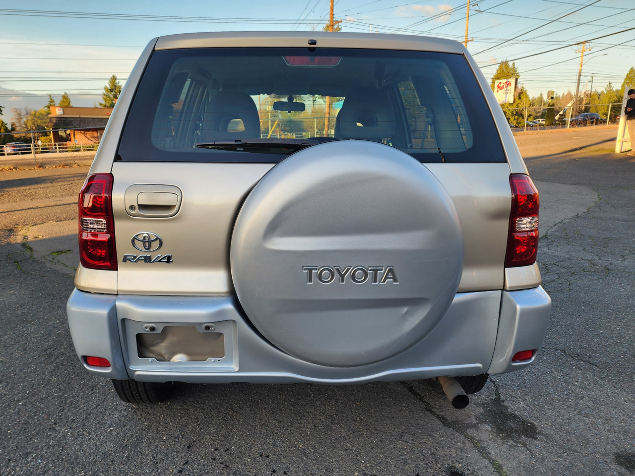 Toyota RAV4 2WD 2005