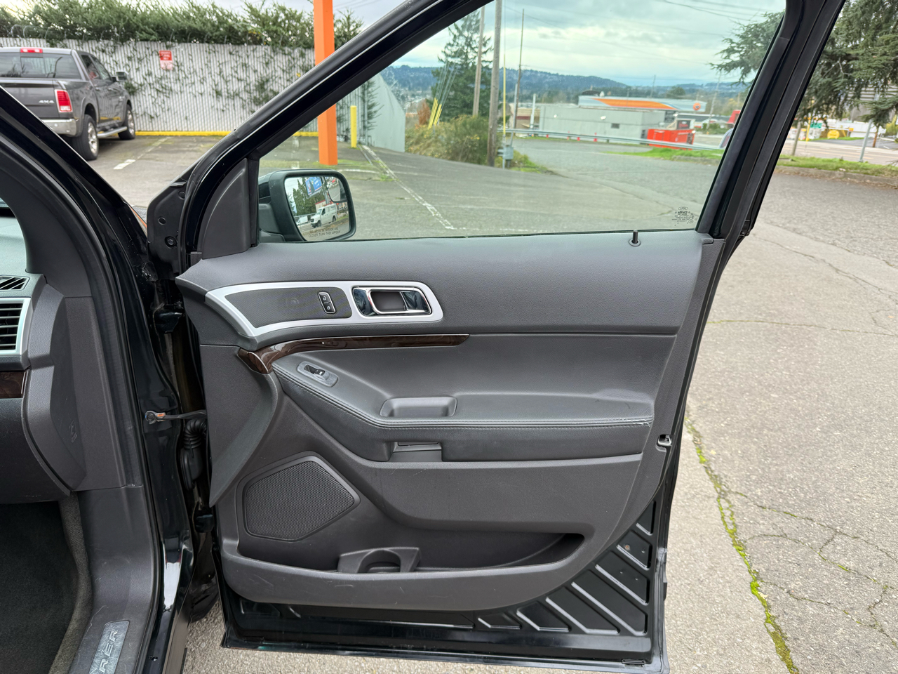 Ford Explorer Limited 4WD 2014