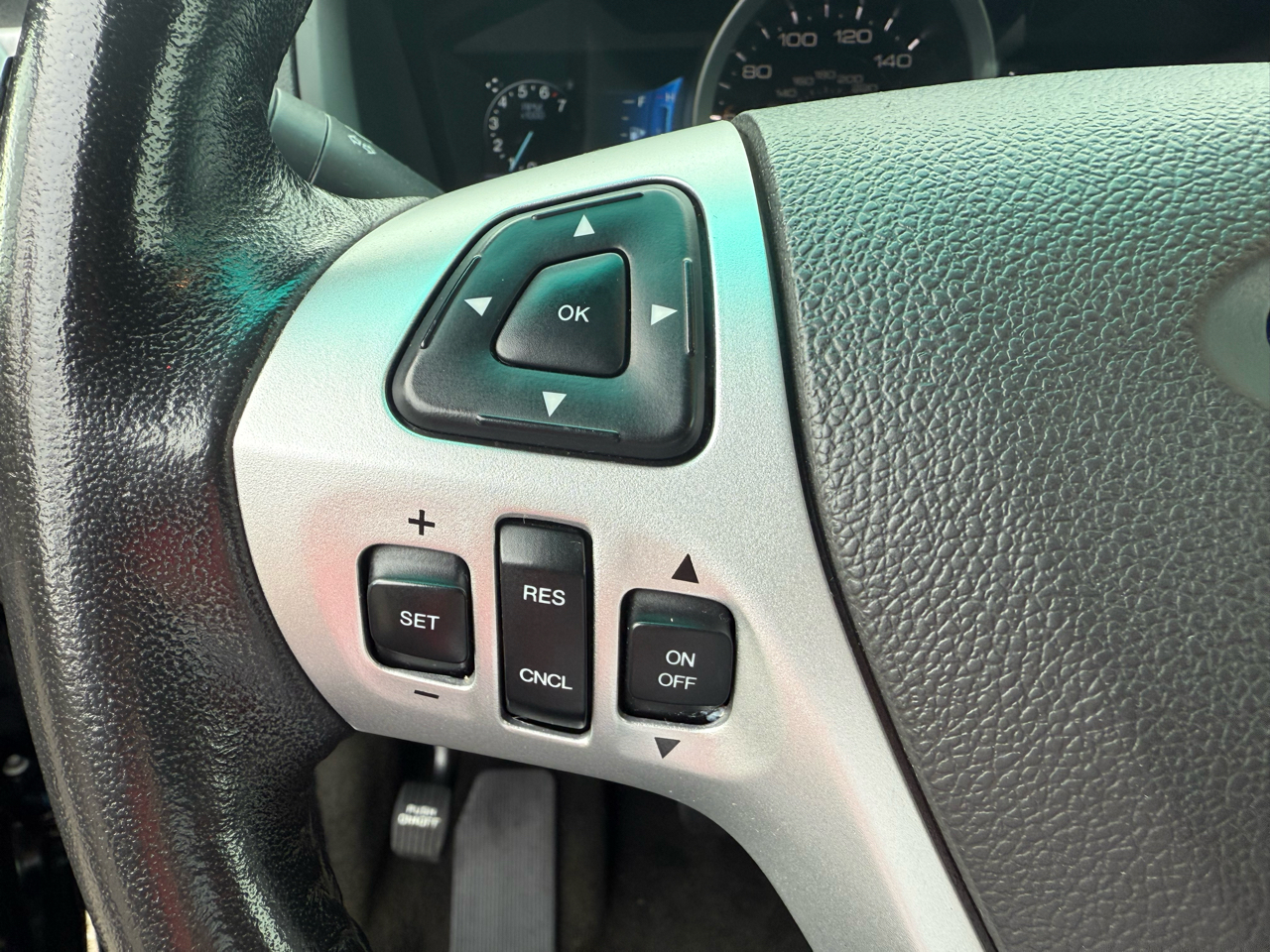 Ford Explorer Limited 4WD 2014