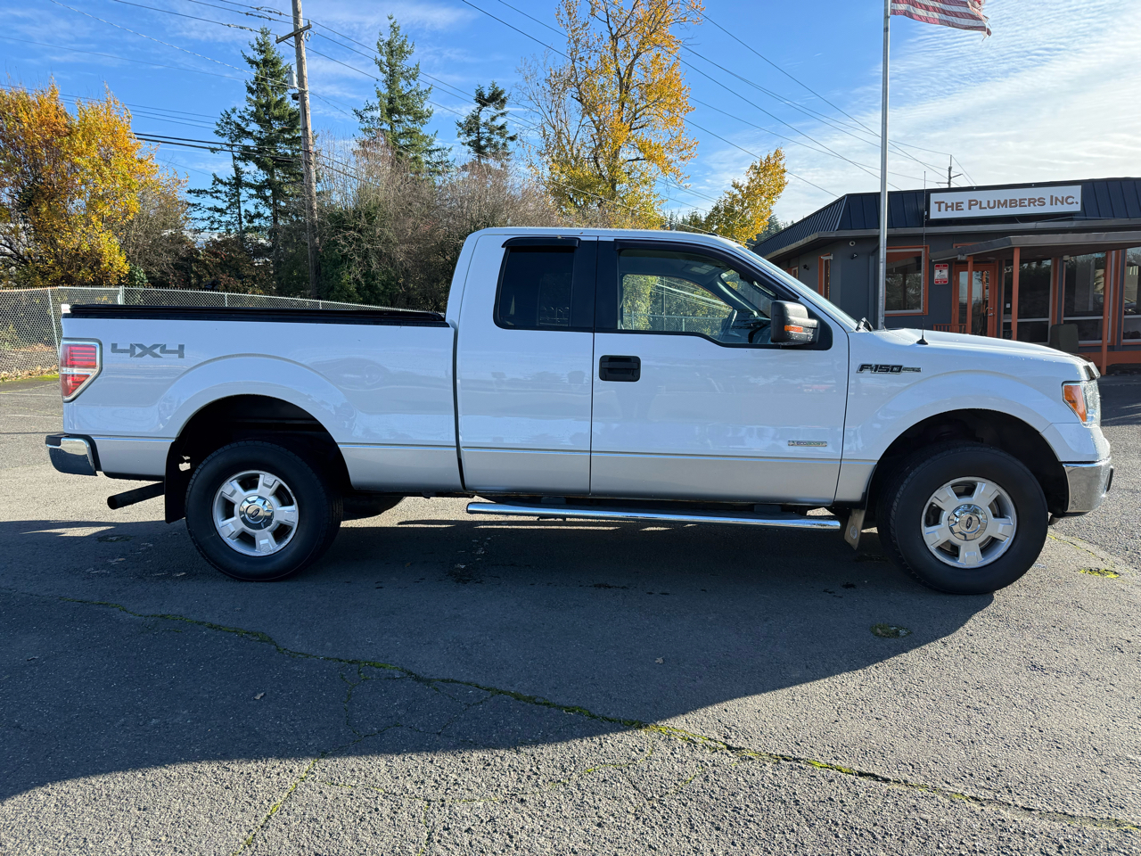 Ford F-150 XLT SuperCab 5.5-ft. Bed 4WD 2014