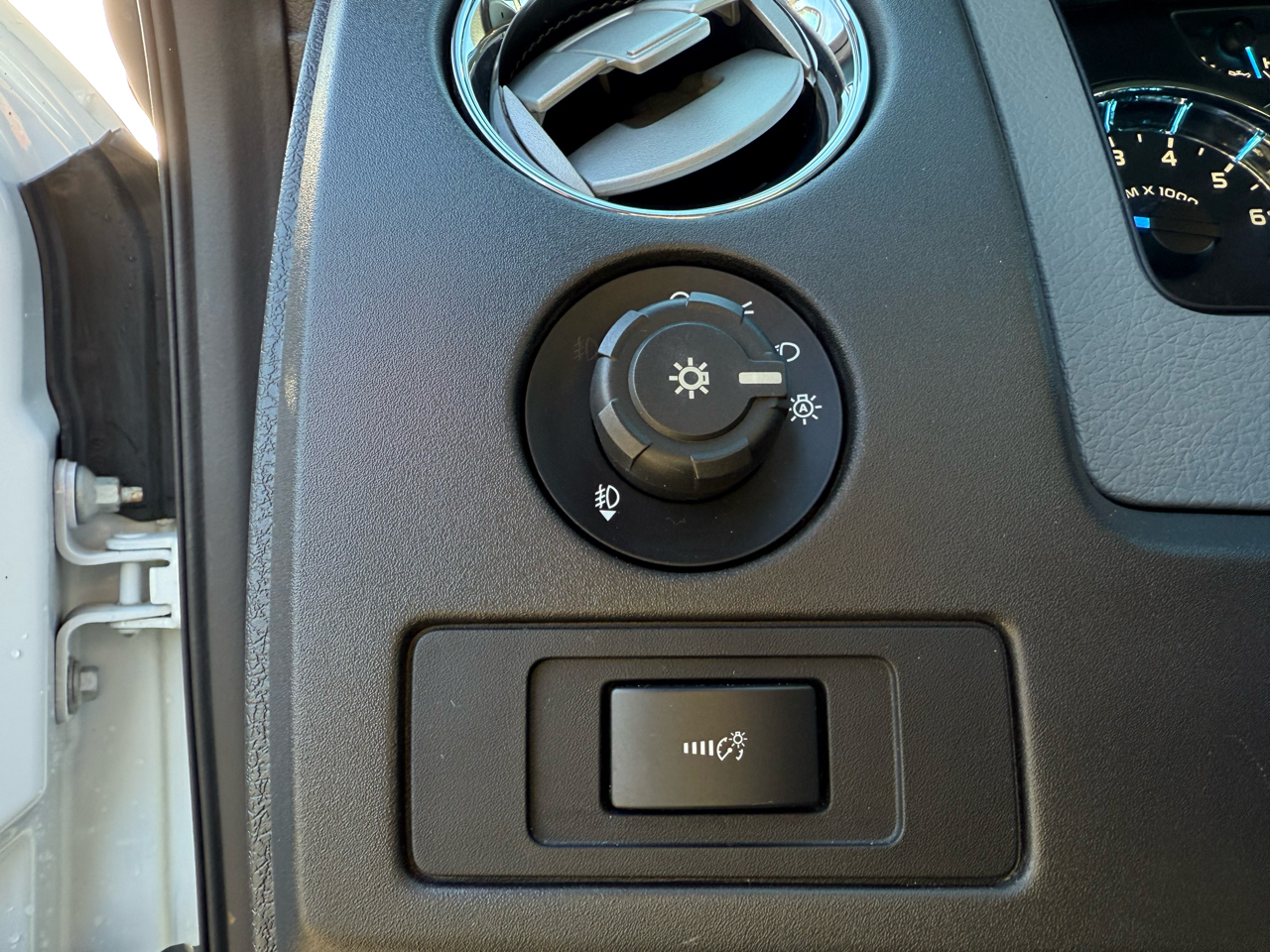 Ford F-150 XLT SuperCab 5.5-ft. Bed 4WD 2014