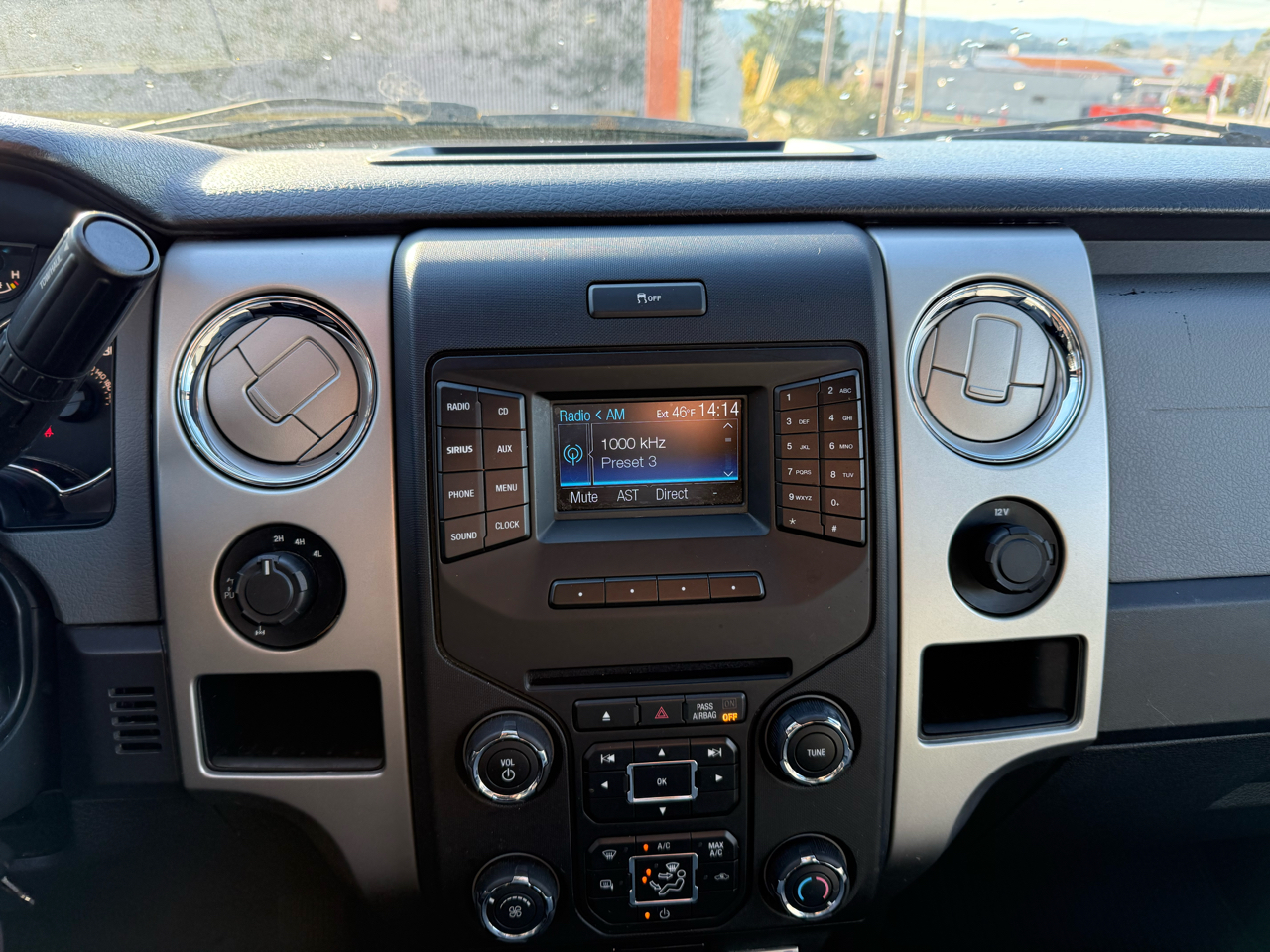 Ford F-150 XLT SuperCab 5.5-ft. Bed 4WD 2014