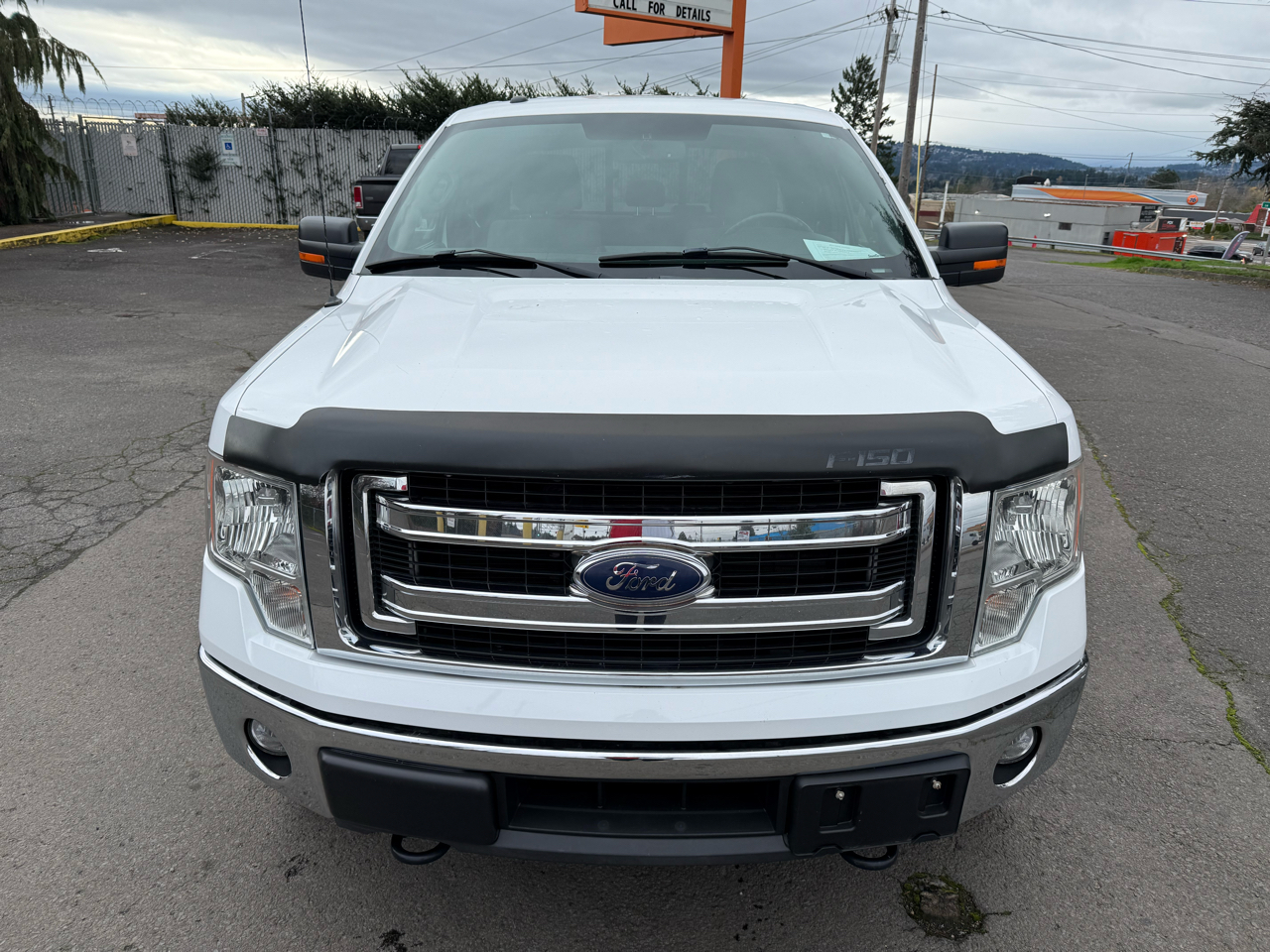 Ford F-150 XLT SuperCab 5.5-ft. Bed 4WD 2014