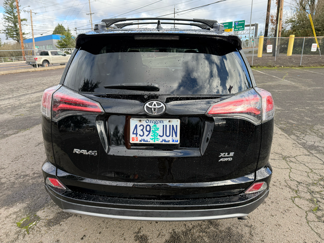 Toyota RAV4 XLE AWD 2017