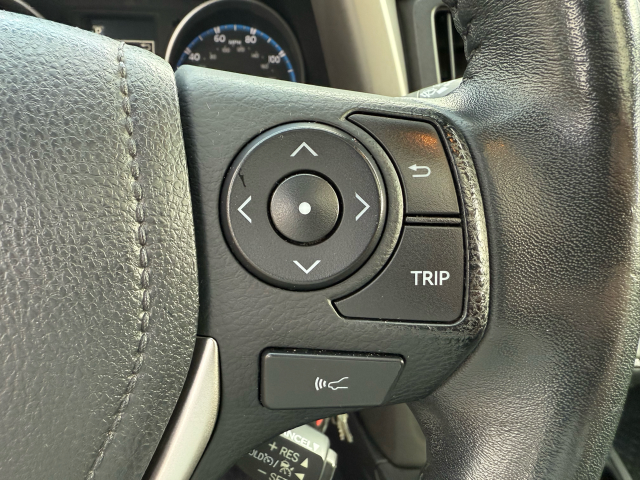 Toyota RAV4 XLE AWD 2017