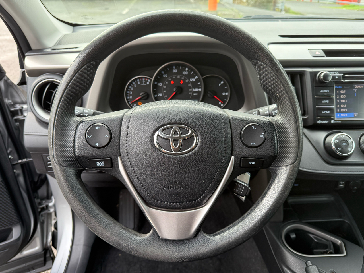 Toyota RAV4 LE AWD 2016