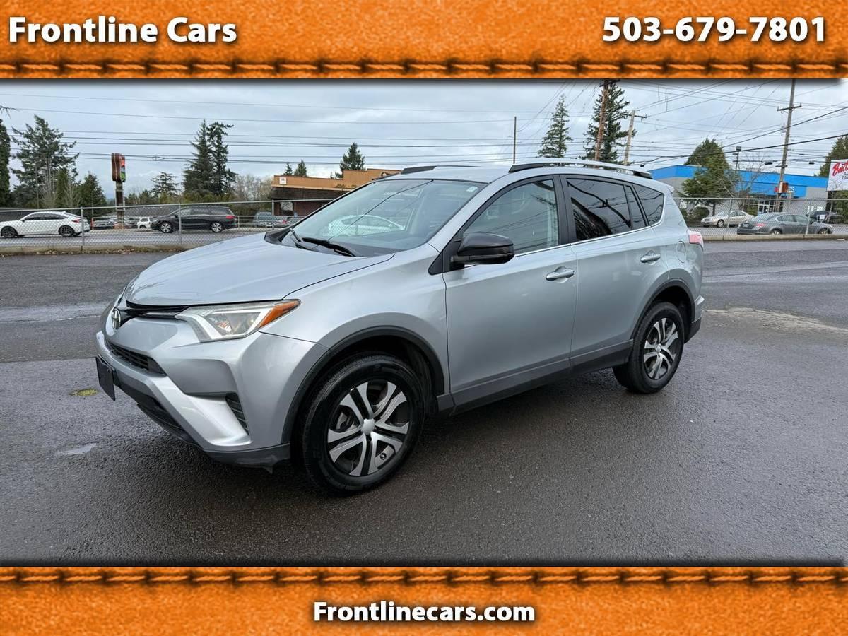 Toyota RAV4 LE AWD 2016