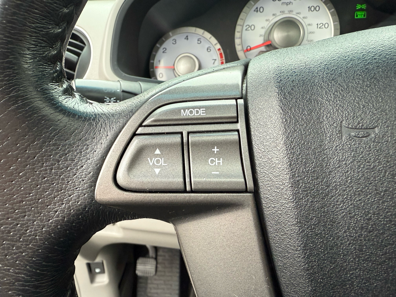 Honda Pilot EX-L 4WD with DVD 2009