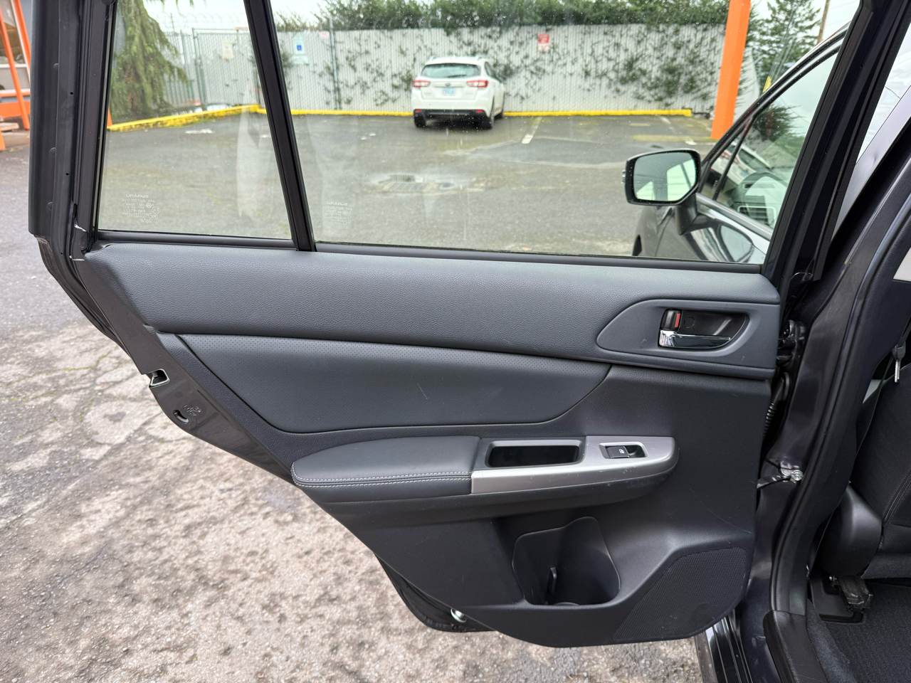 Subaru Impreza 2.0i Sport Limited PZEV 5-Door 2016