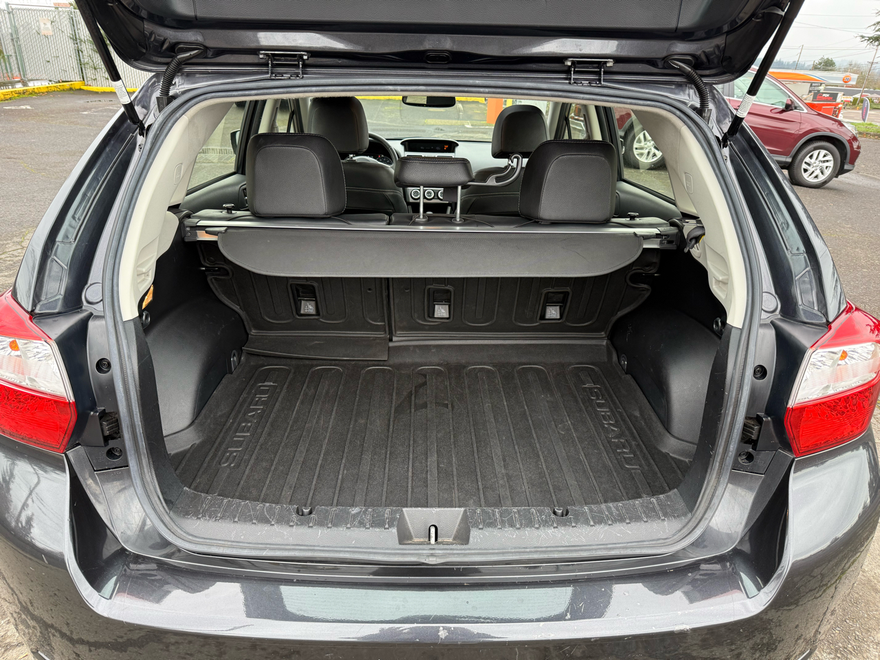 Subaru Impreza 2.0i Sport Limited PZEV 5-Door 2016