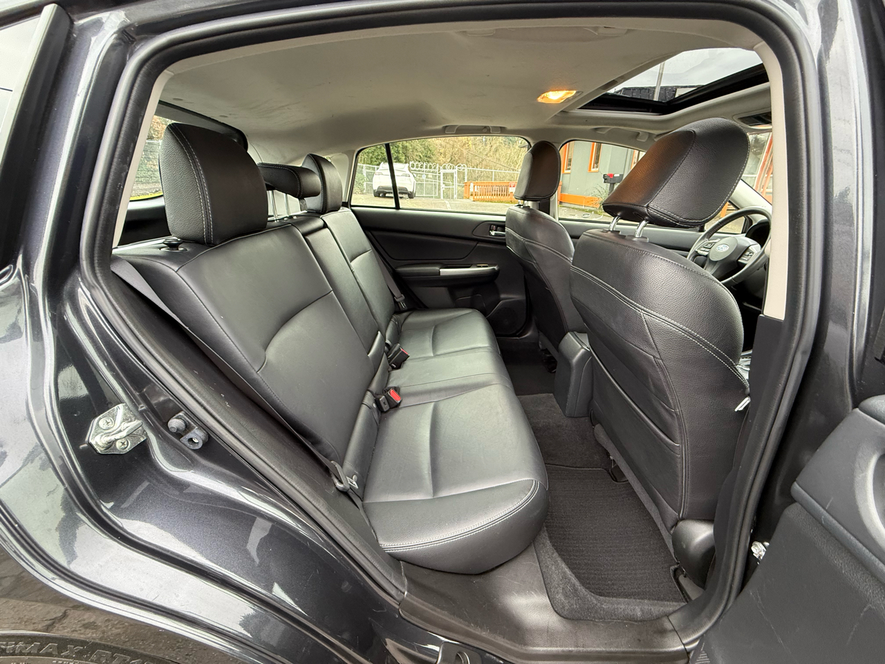 Subaru Impreza 2.0i Sport Limited PZEV 5-Door 2016