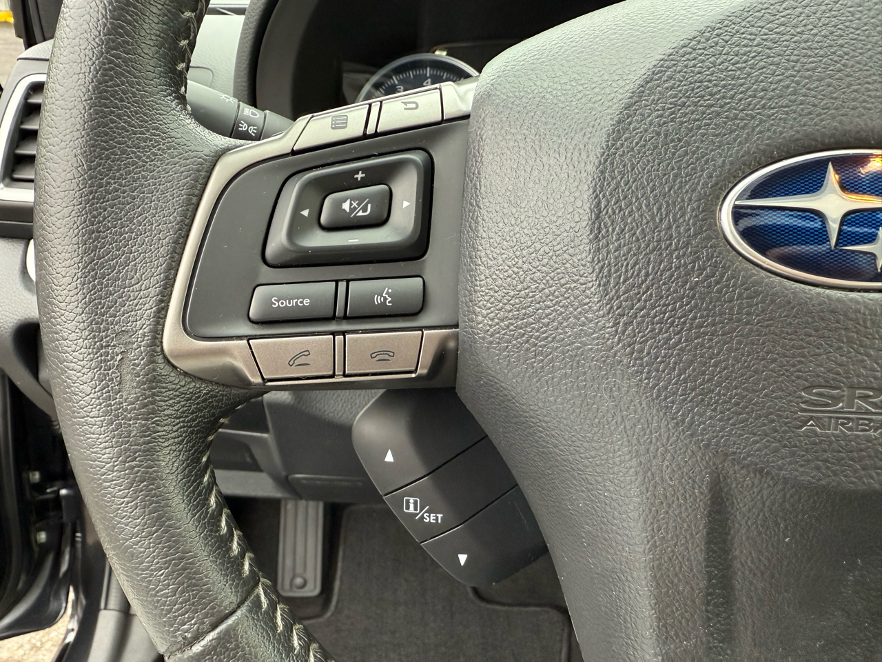 Subaru Impreza 2.0i Sport Limited PZEV 5-Door 2016