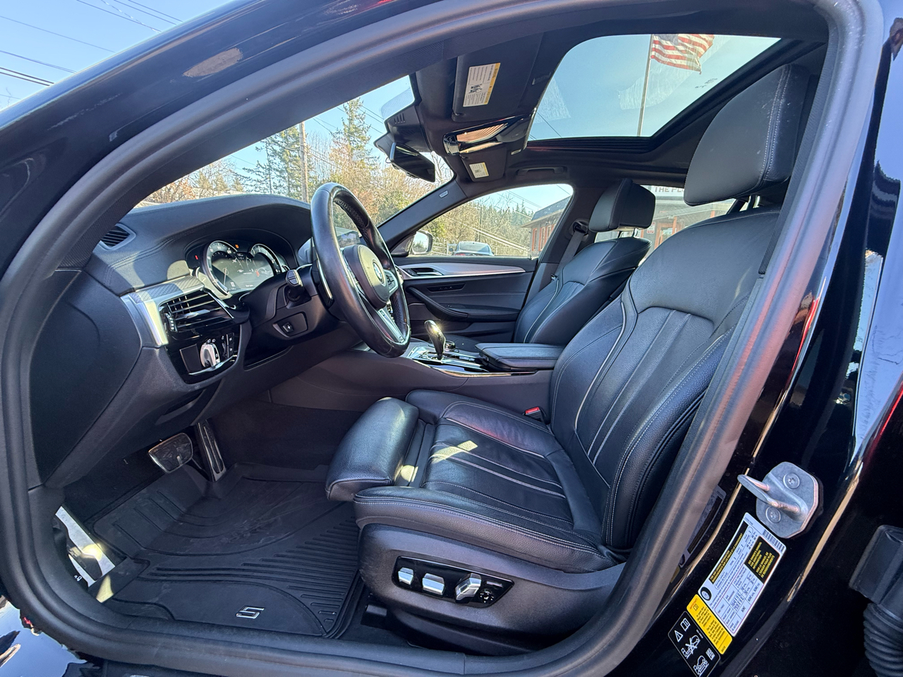 BMW 5-Series M550i xDrive 2018