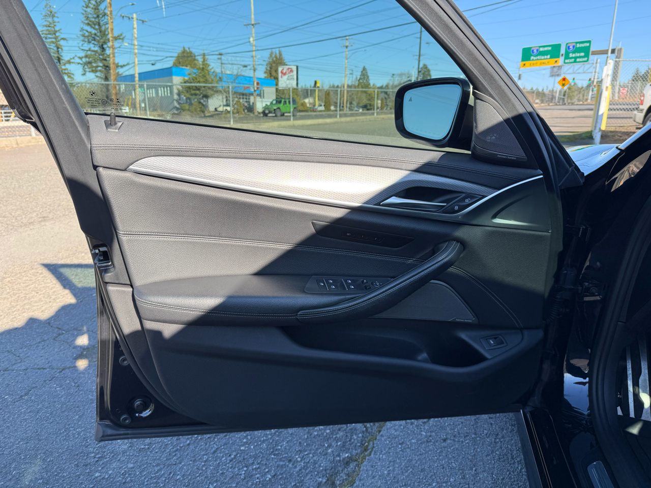 BMW 5-Series M550i xDrive 2018