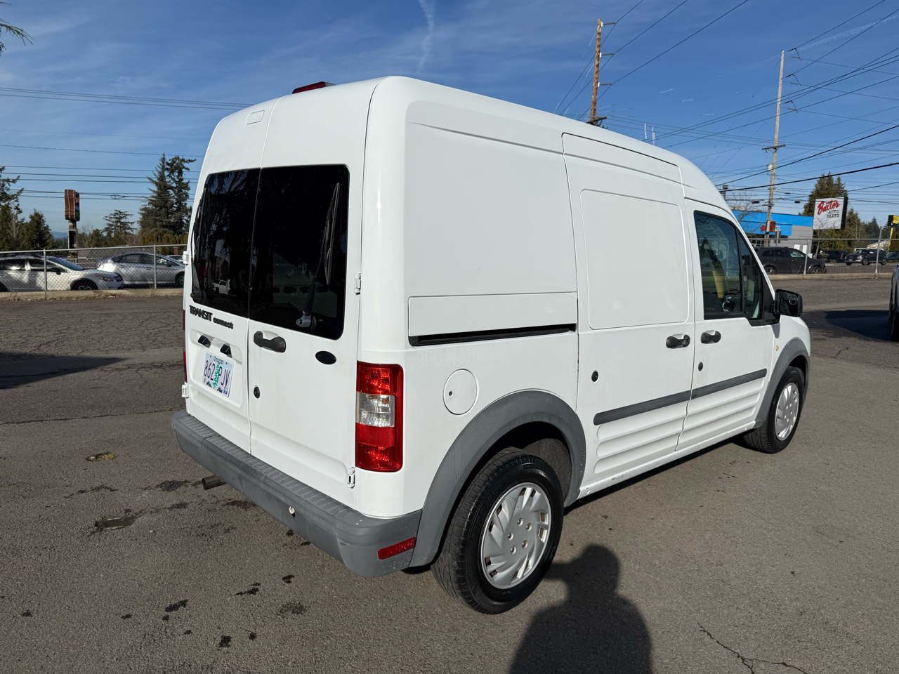 Ford Transit Connect XL with Side and Rear Door Glass 2010