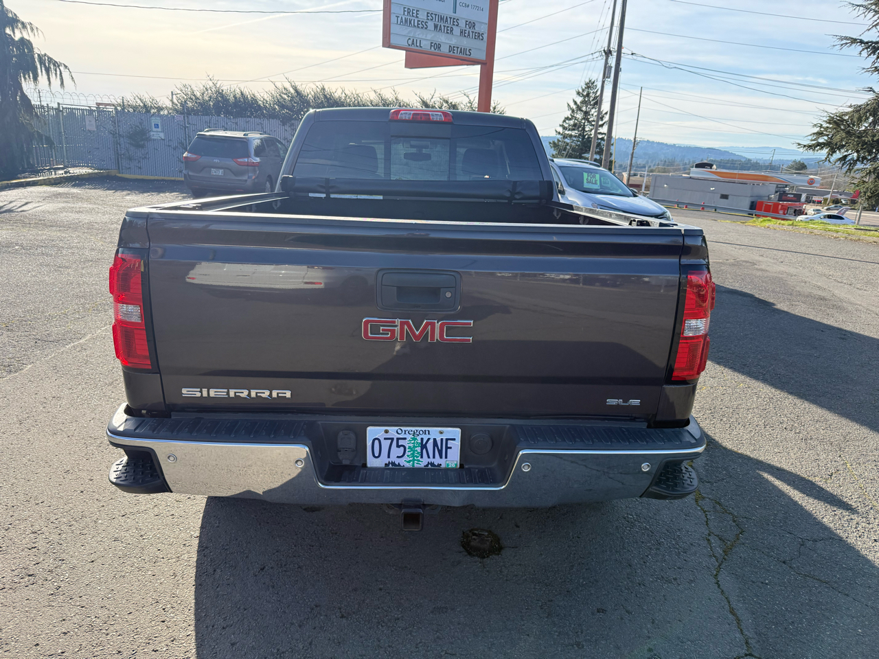 GMC Sierra 1500 SLE Crew Cab 4WD 2015