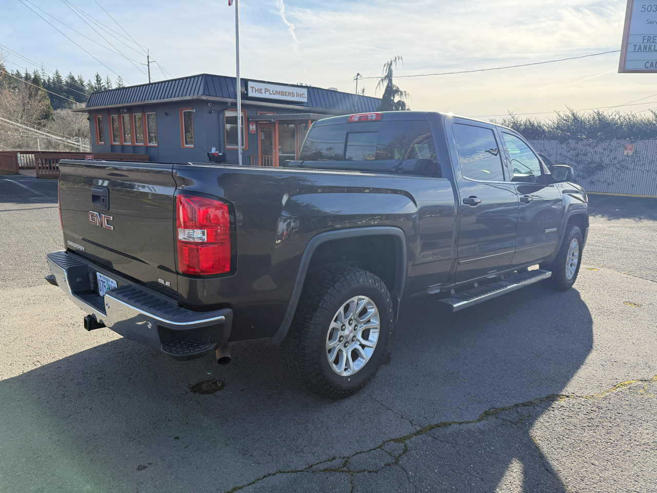 GMC Sierra 1500 SLE Crew Cab 4WD 2015