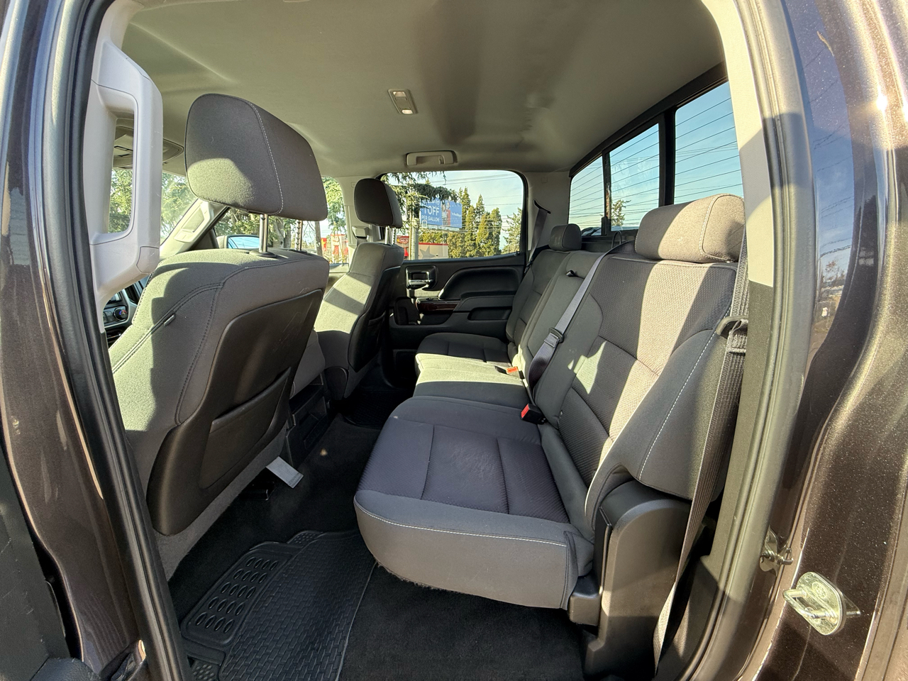 GMC Sierra 1500 SLE Crew Cab 4WD 2015