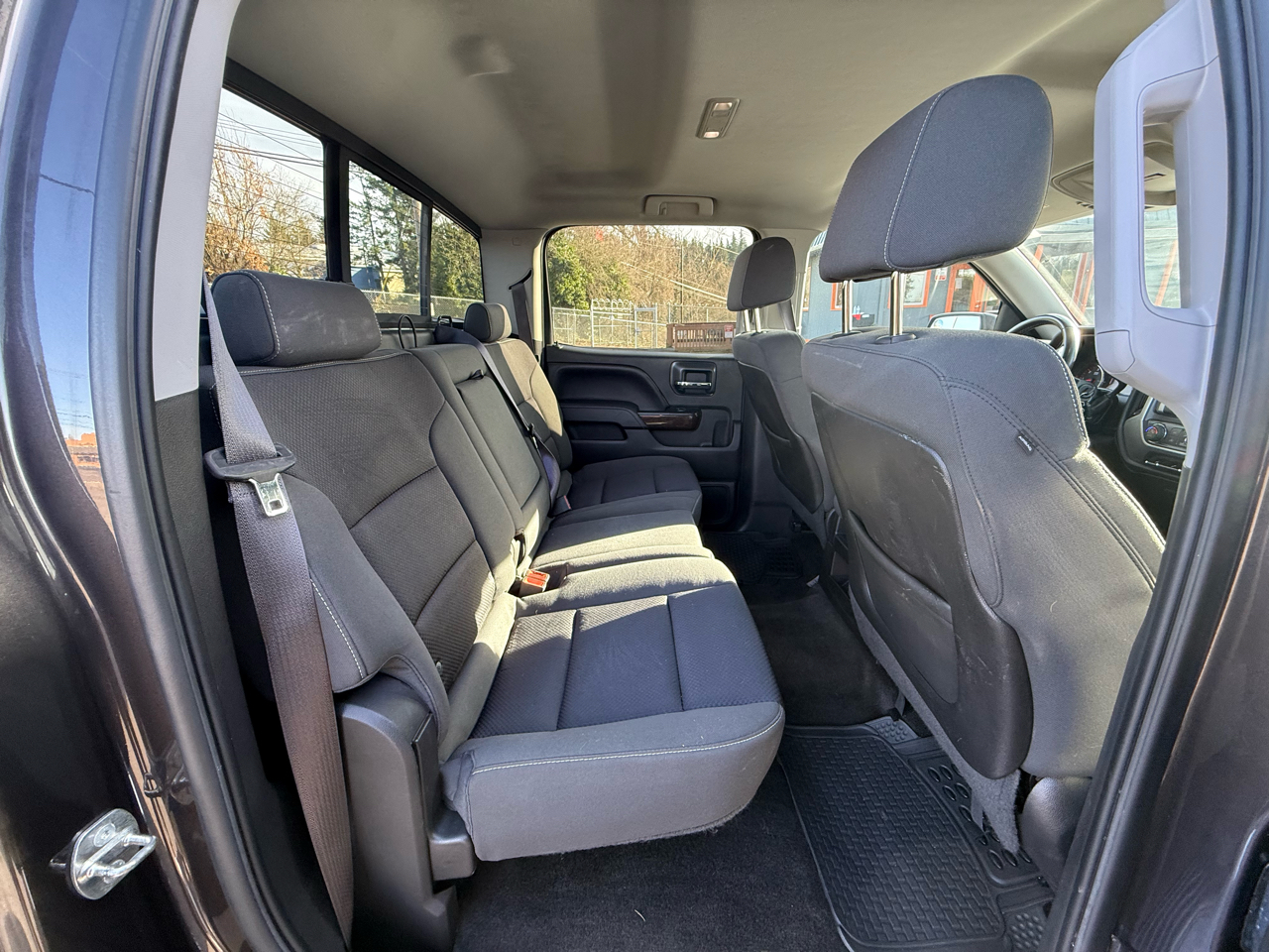 GMC Sierra 1500 SLE Crew Cab 4WD 2015