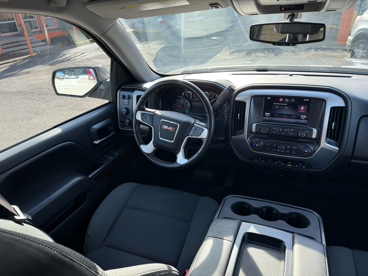 GMC Sierra 1500 SLE Crew Cab 4WD 2015