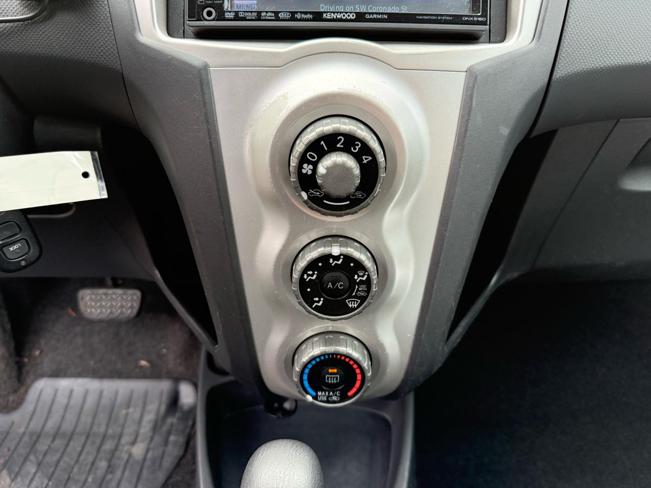 Toyota Yaris 3-Door Liftback 2007