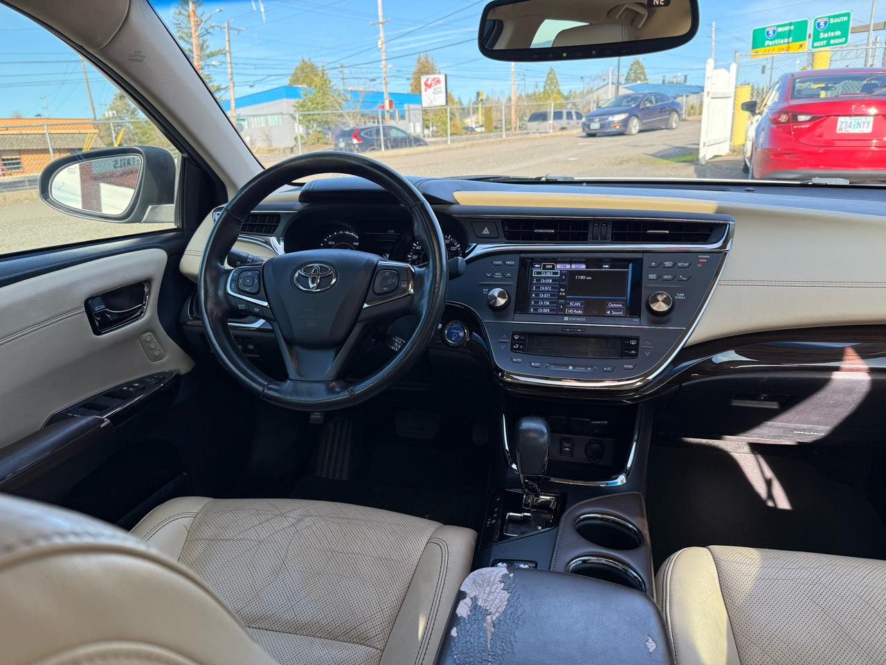 Toyota Avalon Hybrid XLE Premium 2013