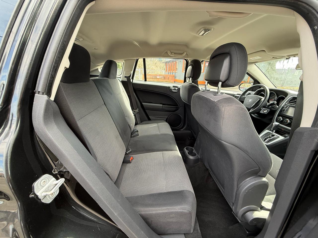 Dodge Caliber 4dr HB SXT 2010