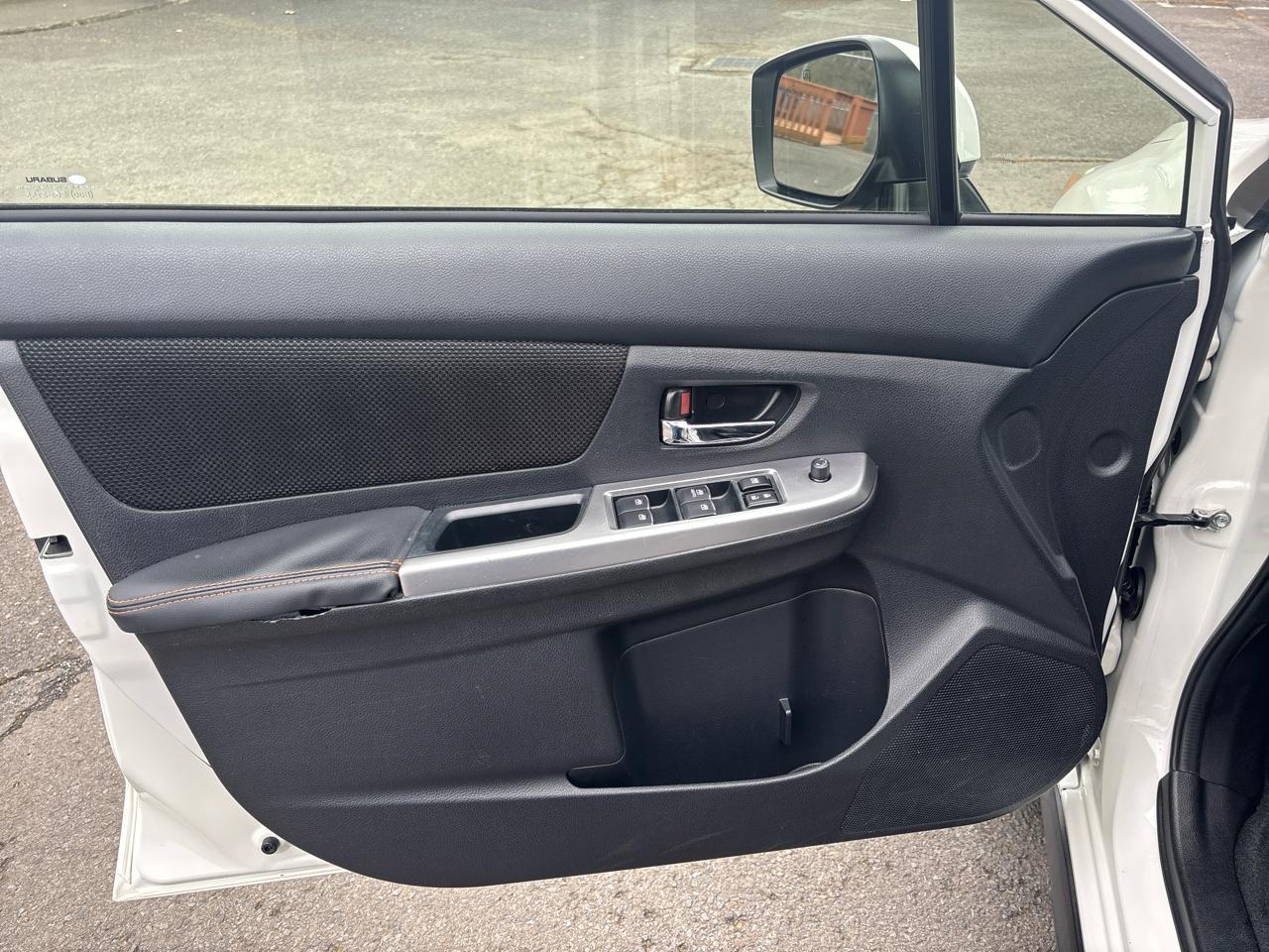 Subaru Crosstrek 2.0i Premium PZEV CVT 2016