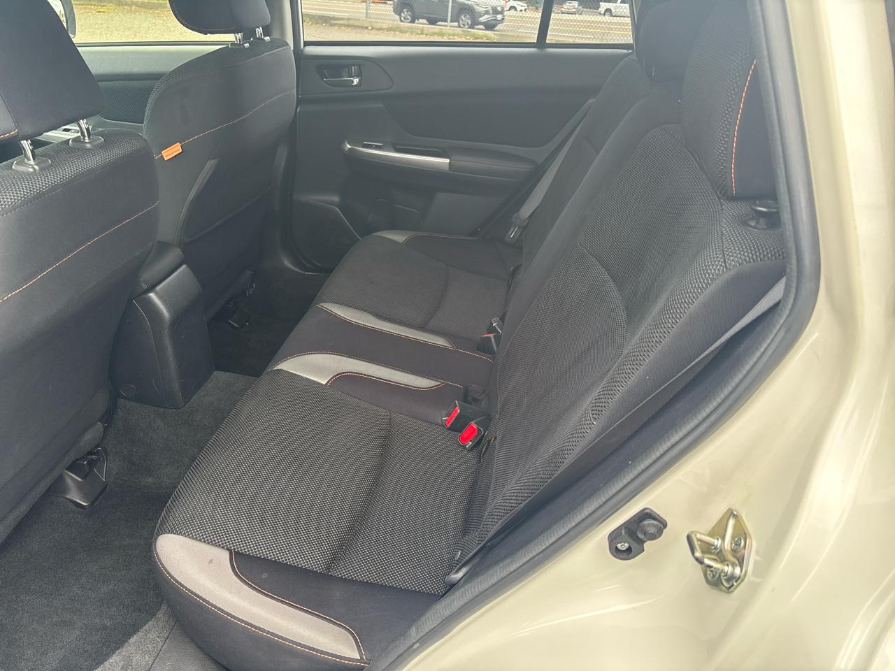 Subaru Crosstrek 2.0i Premium PZEV CVT 2016