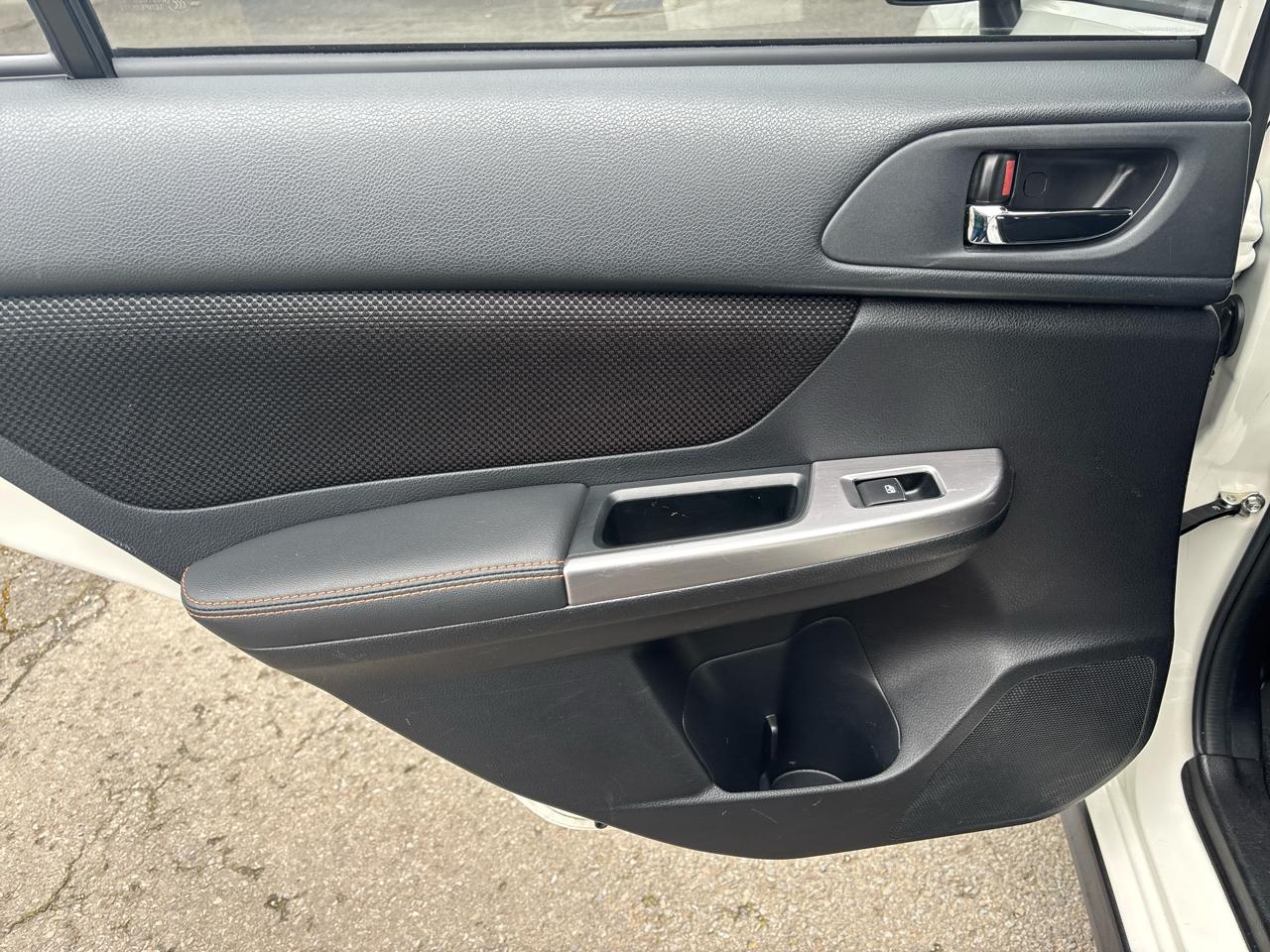 Subaru Crosstrek 2.0i Premium PZEV CVT 2016