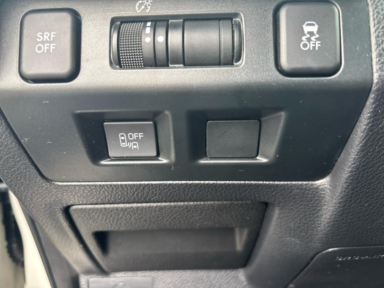 Subaru Crosstrek 2.0i Premium PZEV CVT 2016